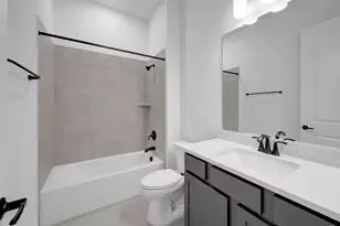 11910 Salty Bnd Dr, Baytown, TX 77523 - Photo 19