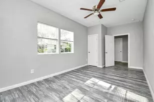 7926 Hudson St, Houston, TX 77012 - Photo 11