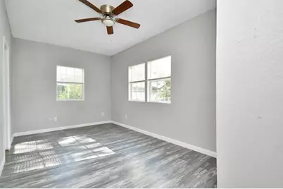 7926 Hudson Street, Houston, TX 77012 - Photo 13