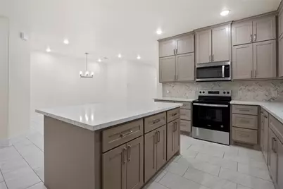 702 Azalea Street, Waller, TX 77484 - Photo 9