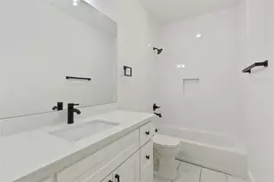 702 Azalea St, Waller, TX 77484 - Photo 21