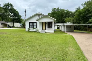 2727 Old Houston Rd, Huntsville, TX 77340 - Photo 1