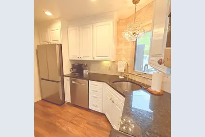 813 Brazos Harbor Circle, Granbury, TX 76048 - Photo 17