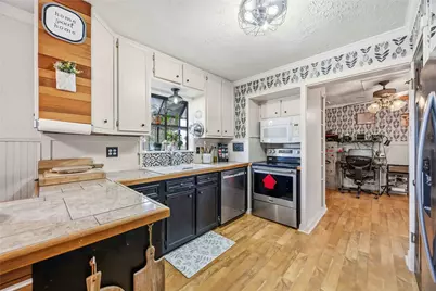 6018 Pleak Road, Pleak, TX 77469 - Photo 11