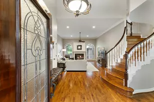 1 Fairmont Ct, Conroe, TX 77304 - Photo 7