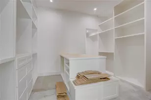 7908 Westwood Dr, Houston, TX 77055 - Photo 13