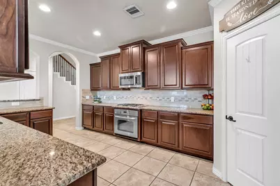 13918 Albany Springs Lane, Houston, TX 77044 - Photo 9