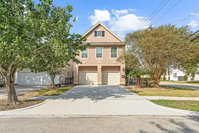 112 White Drive, Bellaire, TX 77401 - Photo 1