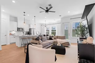 11013 Cane Oak Wy, Houston, TX 77043 - Photo 1