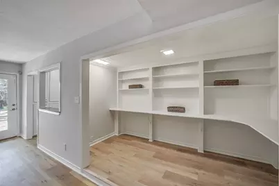 6215 Queensloch Drive, Houston, TX 77096 - Photo 7