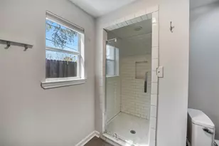 6215 Queensloch Dr, Houston, TX 77096 - Photo 25