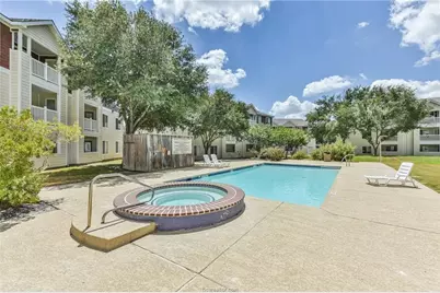 529 Southwest Parkway Parkway #203, College Station, TX 77840 - Photo 37