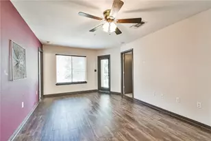 529 Southwest Parkway Pkwy, College Station, TX 77840 - Photo 9