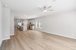 18075 Martin Pines Dr, Conroe, TX 77316 - Photo 11