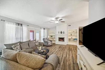 11835 Sandpiper Drive, Houston, TX 77035 - Photo 7