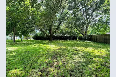 211 Hickory Street, Sweeny, TX 77480 - Photo 7