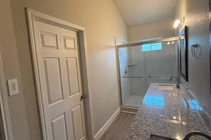 9720 Pelsey St, Houston, TX 77029 - Photo 13