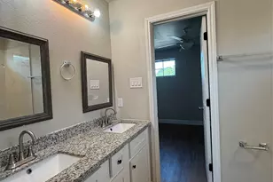 9720 Pelsey St, Houston, TX 77029 - Photo 19