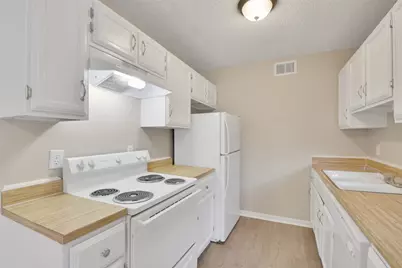 1300 Baker Ave Avenue #A3, Bryan, TX 77803 - Photo 3