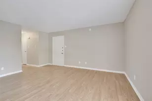 1300 Baker Ave Ave, Bryan, TX 77803 - Photo 11