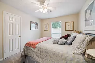 1534 Beaconshire Rd, Houston, TX 77077 - Photo 15