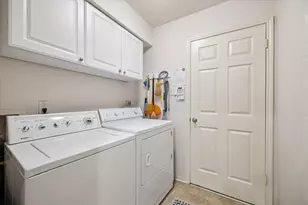 1534 Beaconshire Rd, Houston, TX 77077 - Photo 17