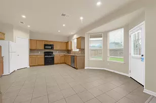 12615 Aubreywood Ln, Houston, TX 77070 - Photo 5