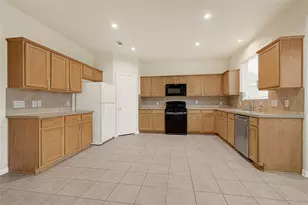 12615 Aubreywood Ln, Houston, TX 77070 - Photo 7