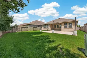 1665 Morgan Trail Dr, Alvin, TX 77511 - Photo 29