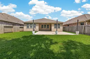 1665 Morgan Trail Dr, Alvin, TX 77511 - Photo 27
