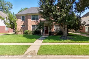 4907 Cambridge St, Sugar Land, TX 77479 - Photo 1