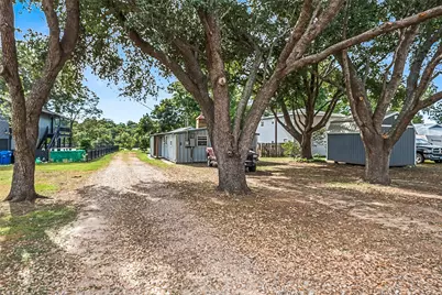 1402 County Road 243, Bay City, TX 77414 - Photo 33