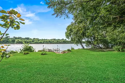 1402 County Road 243, Bay City, TX 77414 - Photo 29