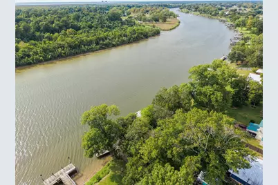 1402 County Road 243, Bay City, TX 77414 - Photo 37