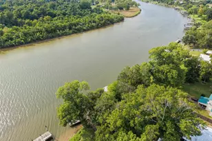 1402 County Rd 243, Bay City, TX 77414 - Photo 37