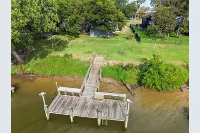 1402 County Road 243, Bay City, TX 77414 - Photo 43