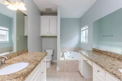 832 W 18th Street #A, Houston, TX 77008 - Photo 19