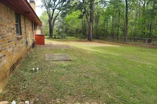 2704 Park Dr, Marshall, TX 75670 - Photo 3