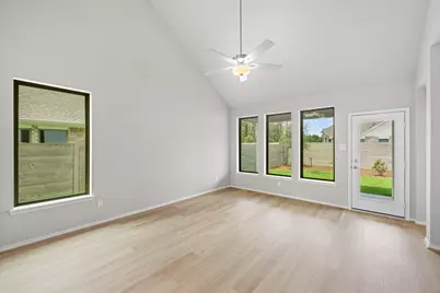 9385 Cordial Circle, Montgomery, TX 77316 - Photo 9