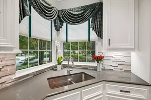 15 Golf Links Ct, Kingwood, TX 77339 - Photo 13