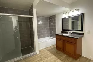 1909 Bittercreek Dr, Houston, TX 77042 - Photo 3