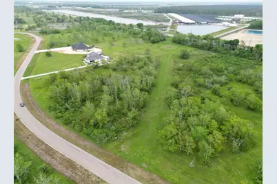 22603 Chenango Lake Dr, Angleton, TX 77515 - Photo 5