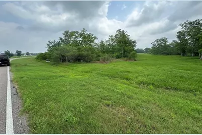 22603 Chenango Lake Dr, Angleton, TX 77515 - Photo 7