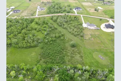 22603 Chenango Lake Dr, Angleton, TX 77515 - Photo 3