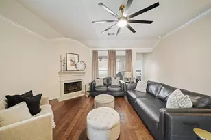 13739 McKinney Creek Ln, Houston, TX 77044 - Photo 7