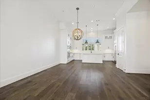 3850 Glen Arbor Dr, Houston, TX 77025 - Photo 11