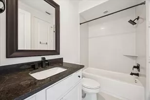 3850 Glen Arbor Dr, Houston, TX 77025 - Photo 5