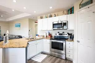 12919 Coronado Dr, Freeport, TX 77541 - Photo 13