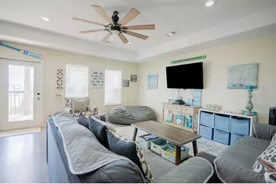 12919 Coronado Drive, Freeport, TX 77541 - Photo 11