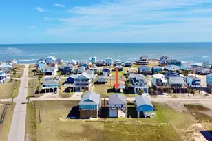 12919 Coronado Dr, Freeport, TX 77541 - Photo 3